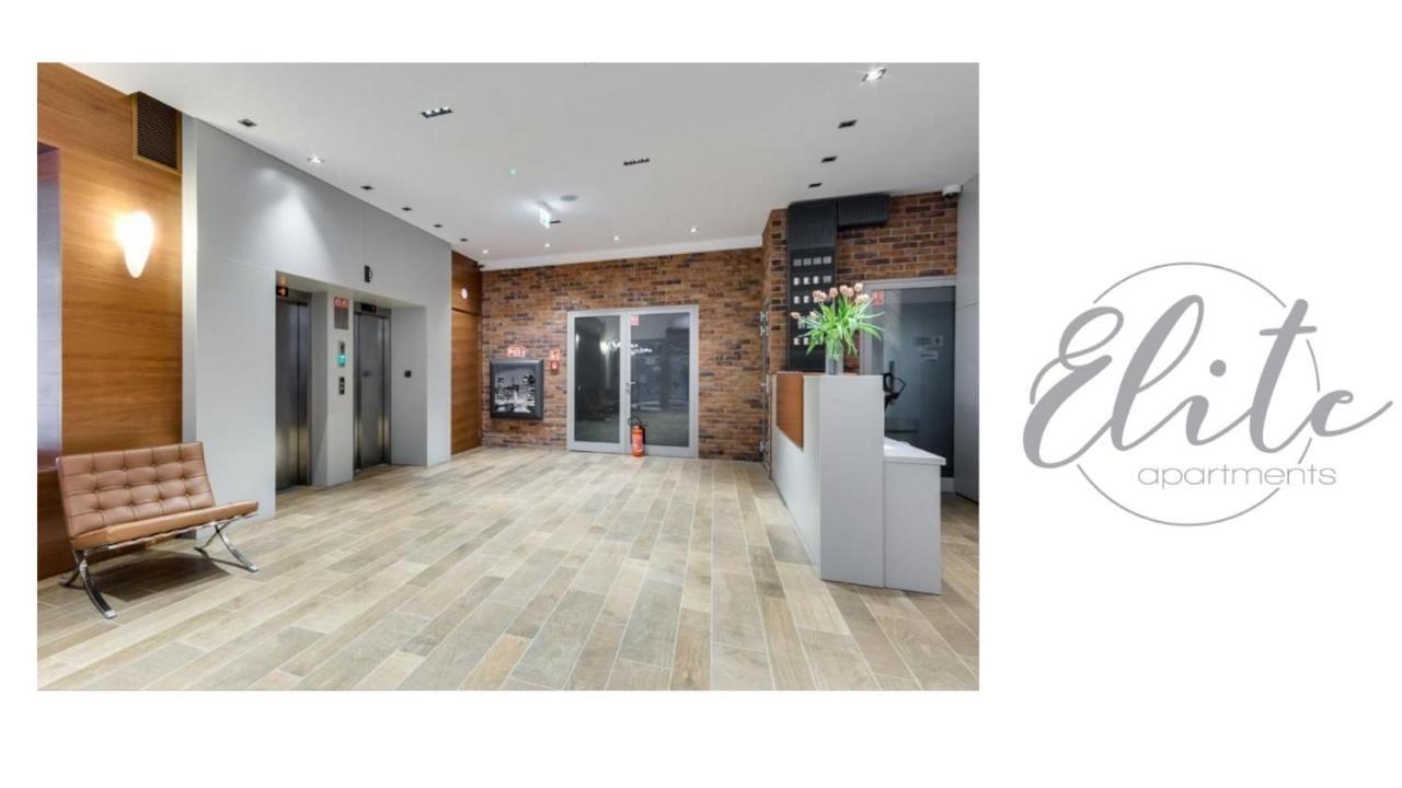 Leilighet Elite Waterlane Free Swimming Pool Access Gdańsk